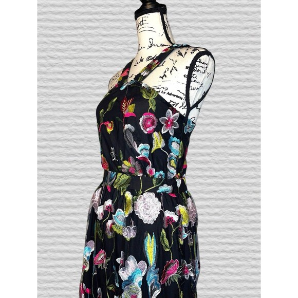 Cynthia Rowley Embroidered Floral Halter Dress Black Pink Size M Elegant - Picture 9 of 14